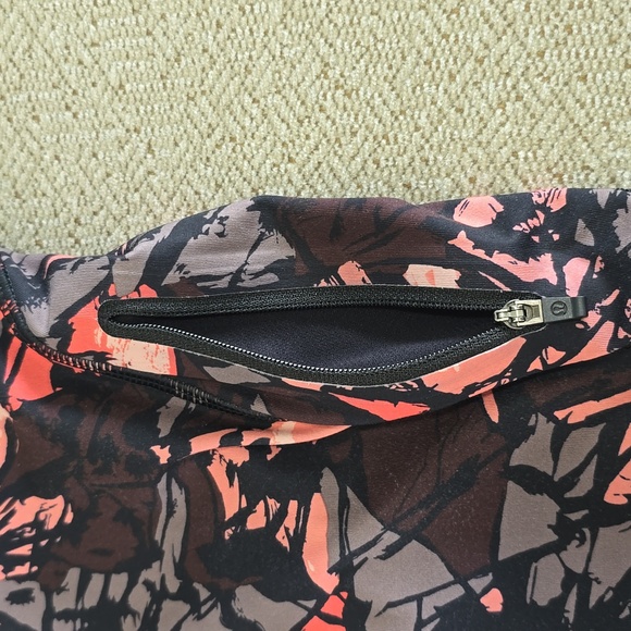 Lululemon Sun Runner Paint Storm Espresso Athletic Crop Leggings - Size 4 - Picture 7 of 13